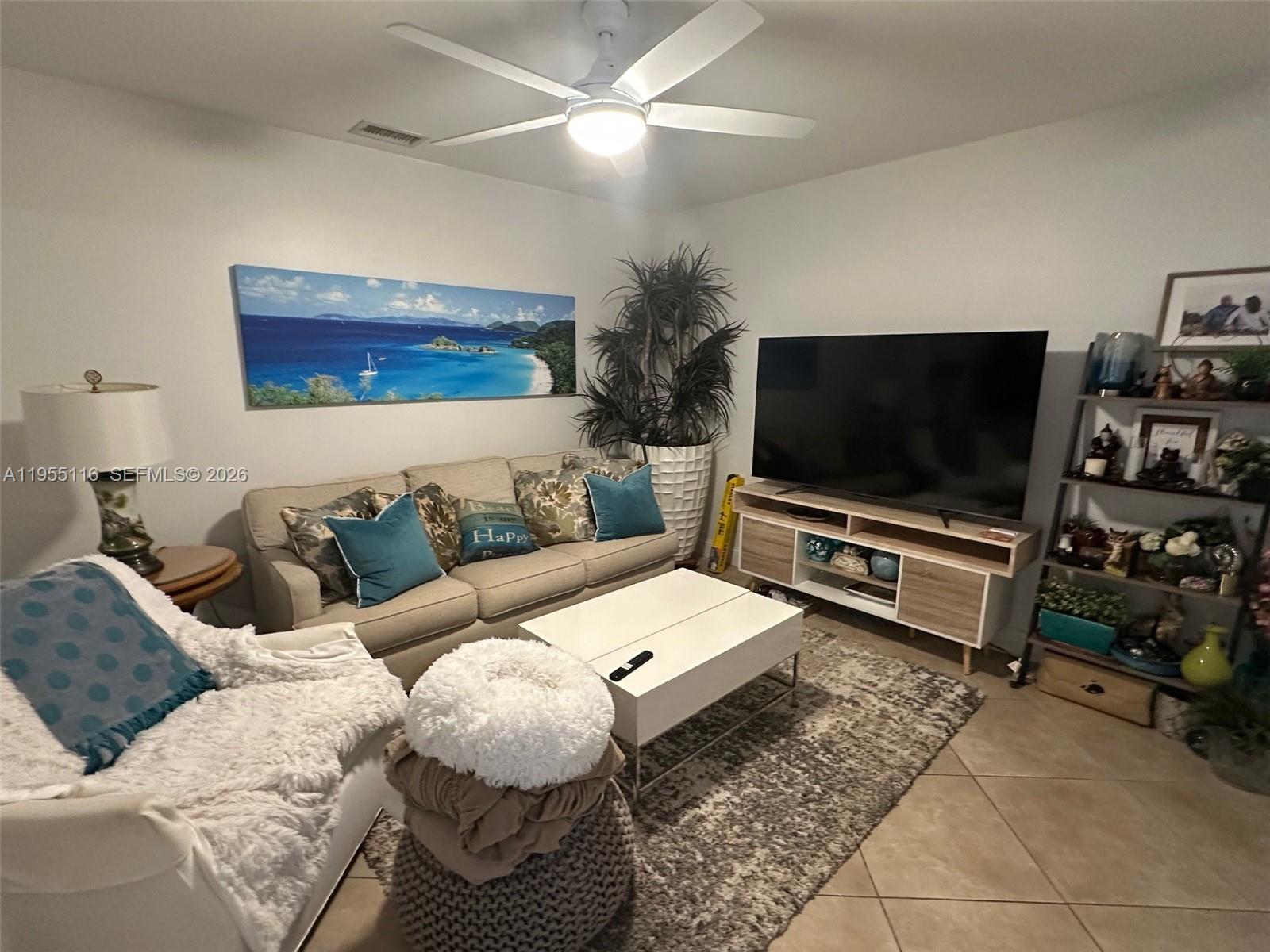 LAKESIDE GREEN PL 2 - Residential