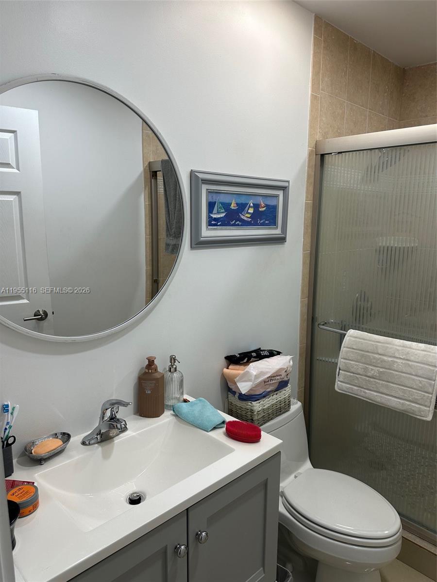 LAKESIDE GREEN PL 2 - Residential