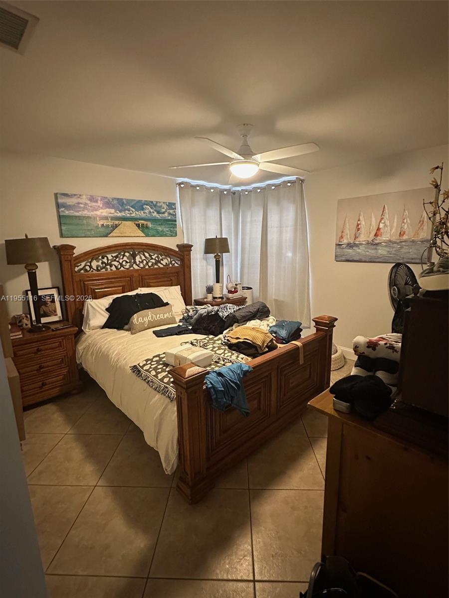 LAKESIDE GREEN PL 2 - Residential