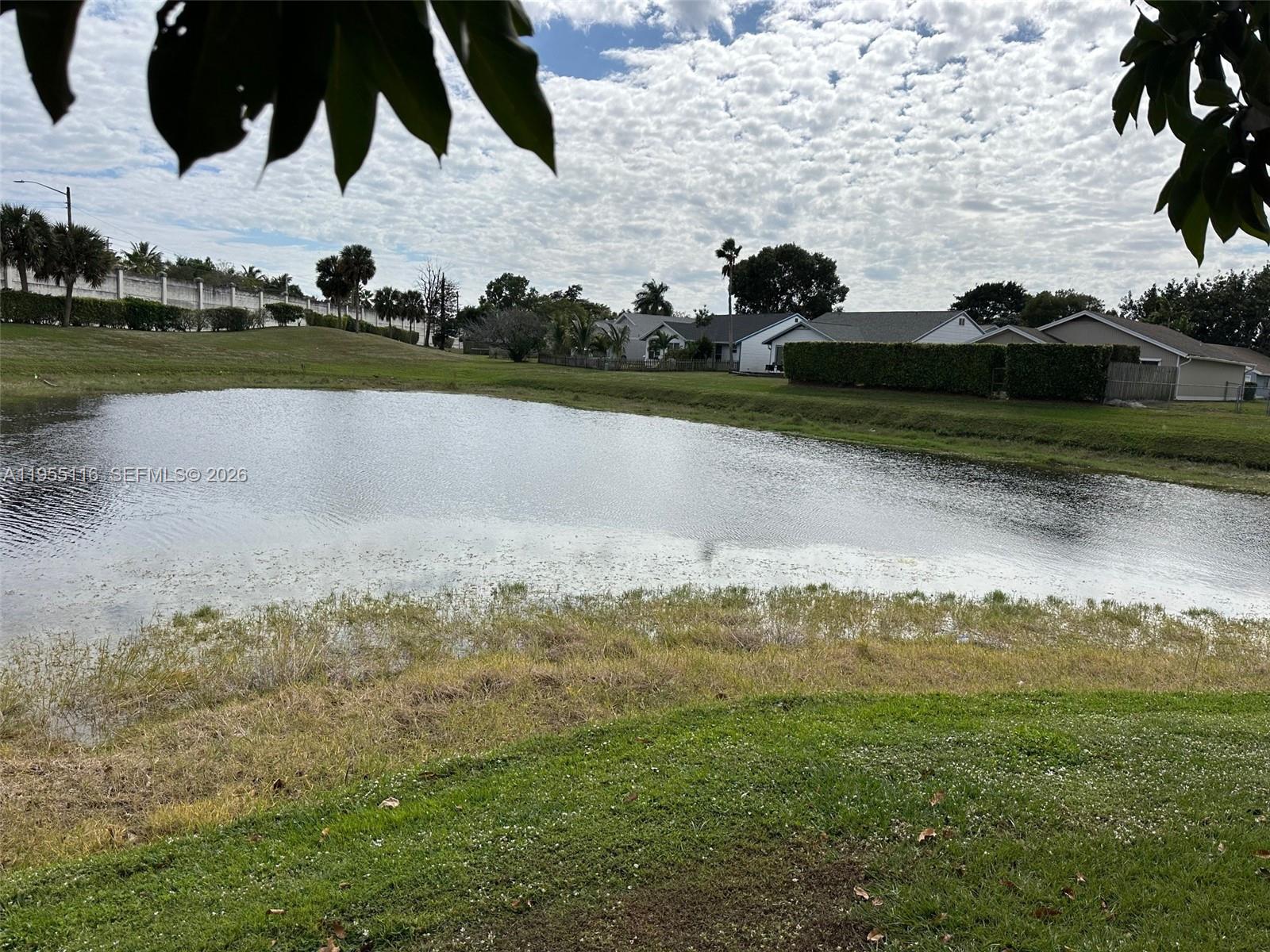 LAKESIDE GREEN PL 2 - Residential