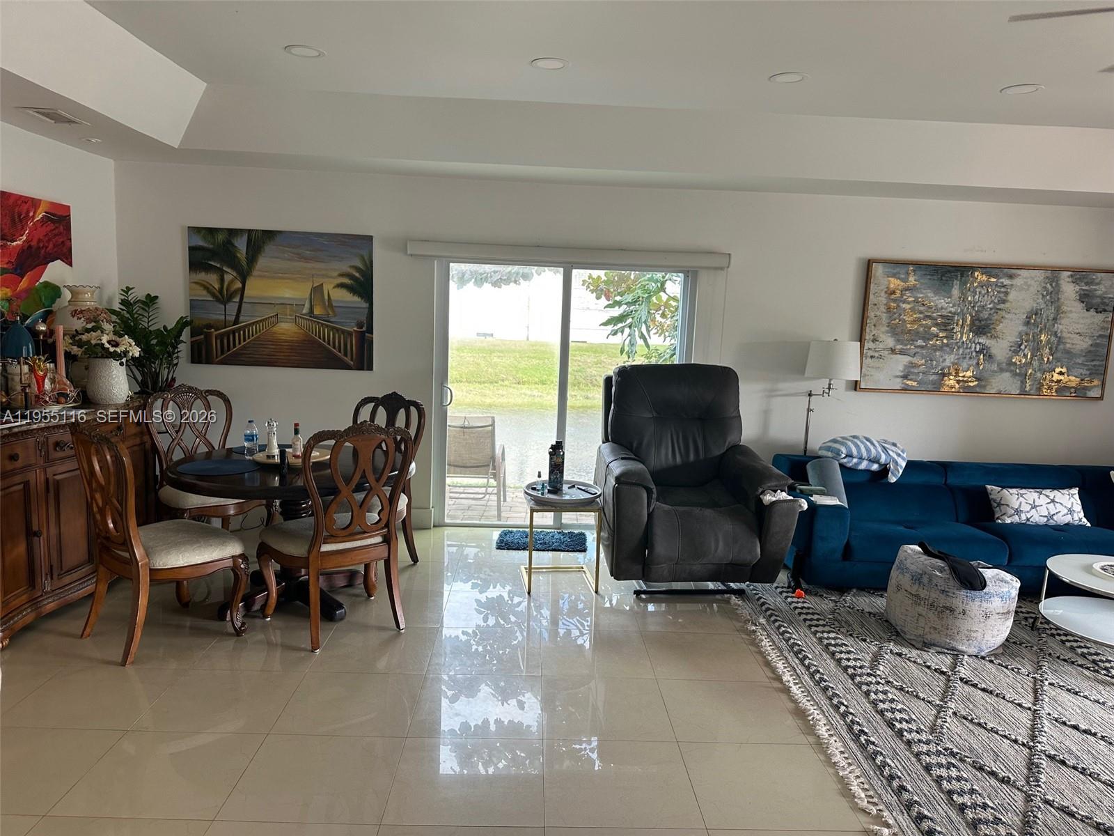 LAKESIDE GREEN PL 2 - Residential