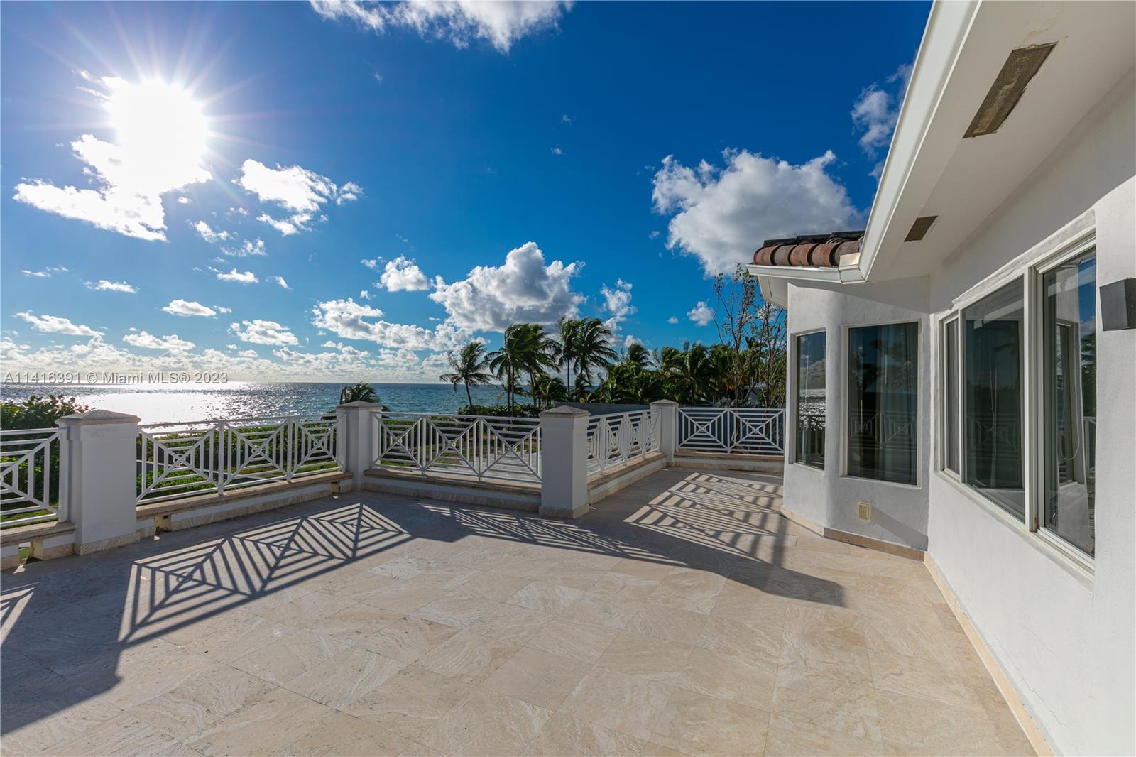 GOLDEN BEACH SEC B - Residential