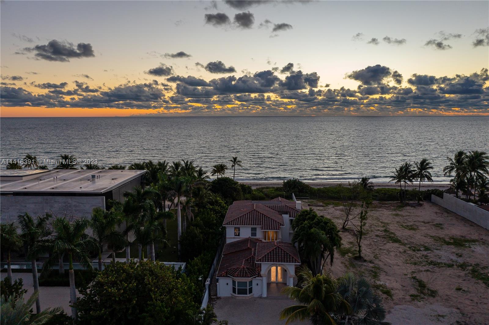 GOLDEN BEACH SEC B - Residential