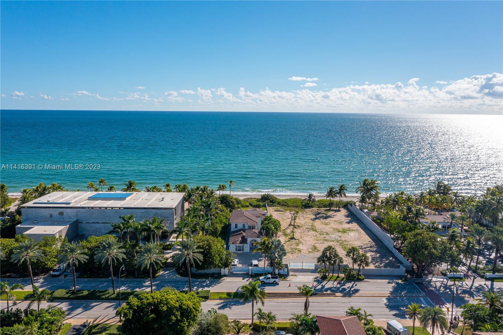 GOLDEN BEACH SEC B - Residential