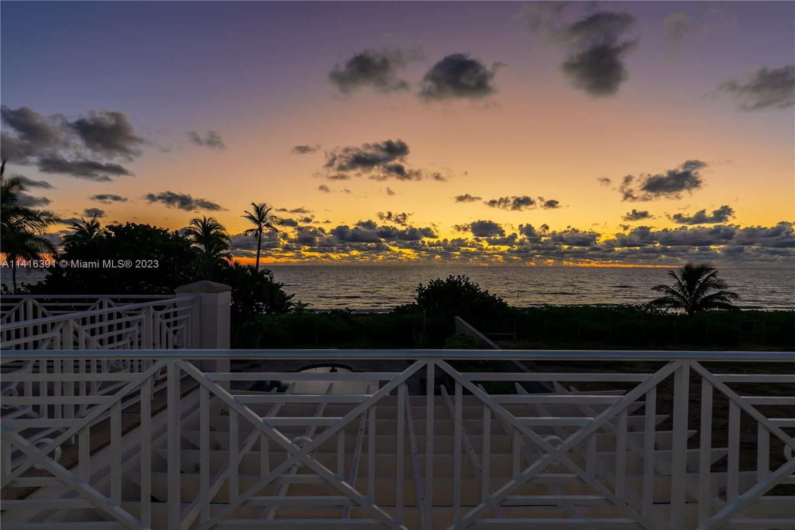 GOLDEN BEACH SEC B - Residential