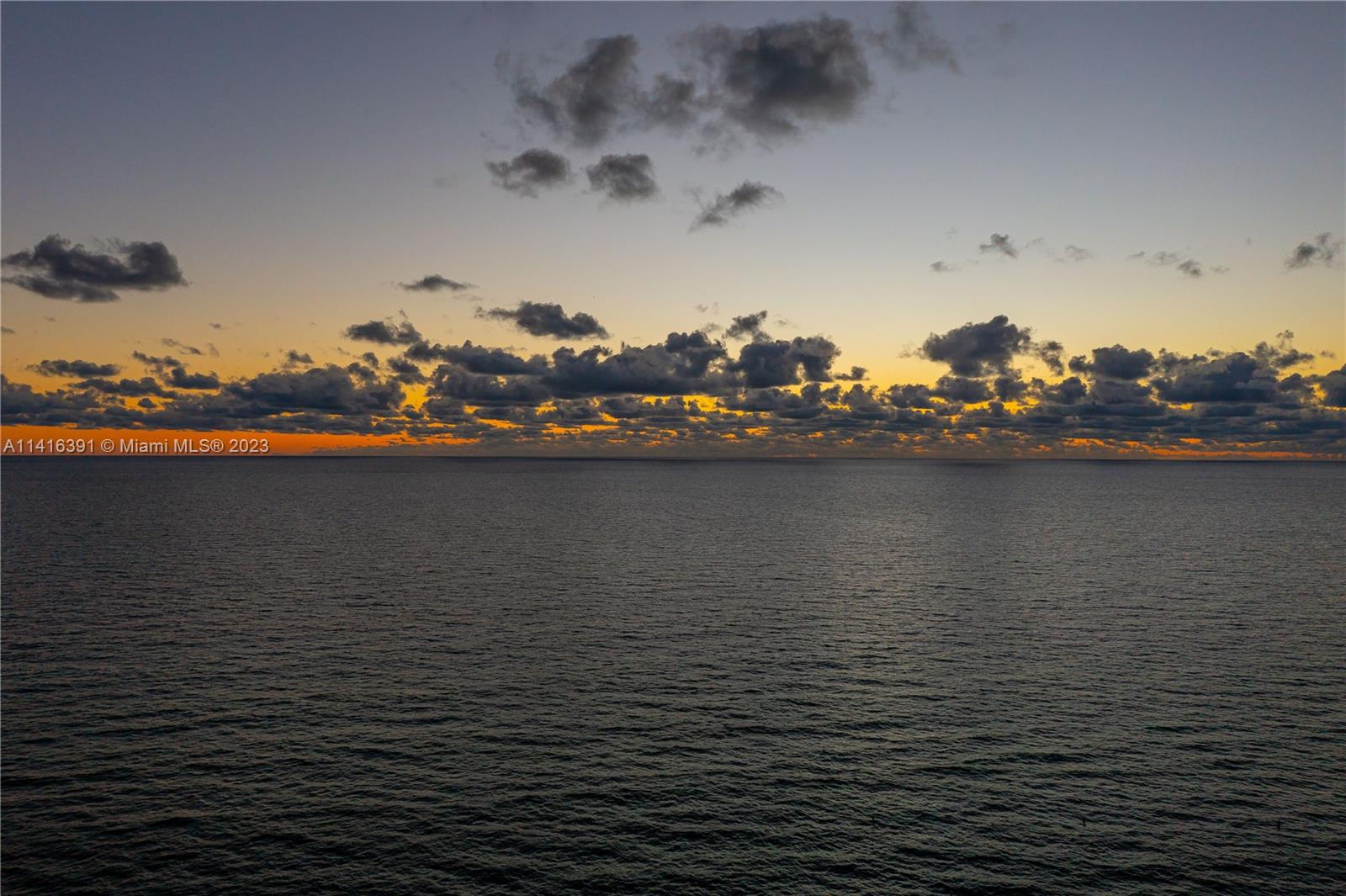 GOLDEN BEACH SEC B - Residential