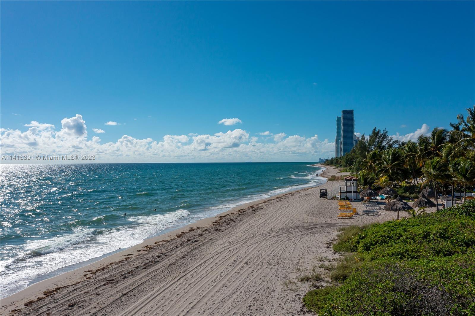 GOLDEN BEACH SEC B - Residential