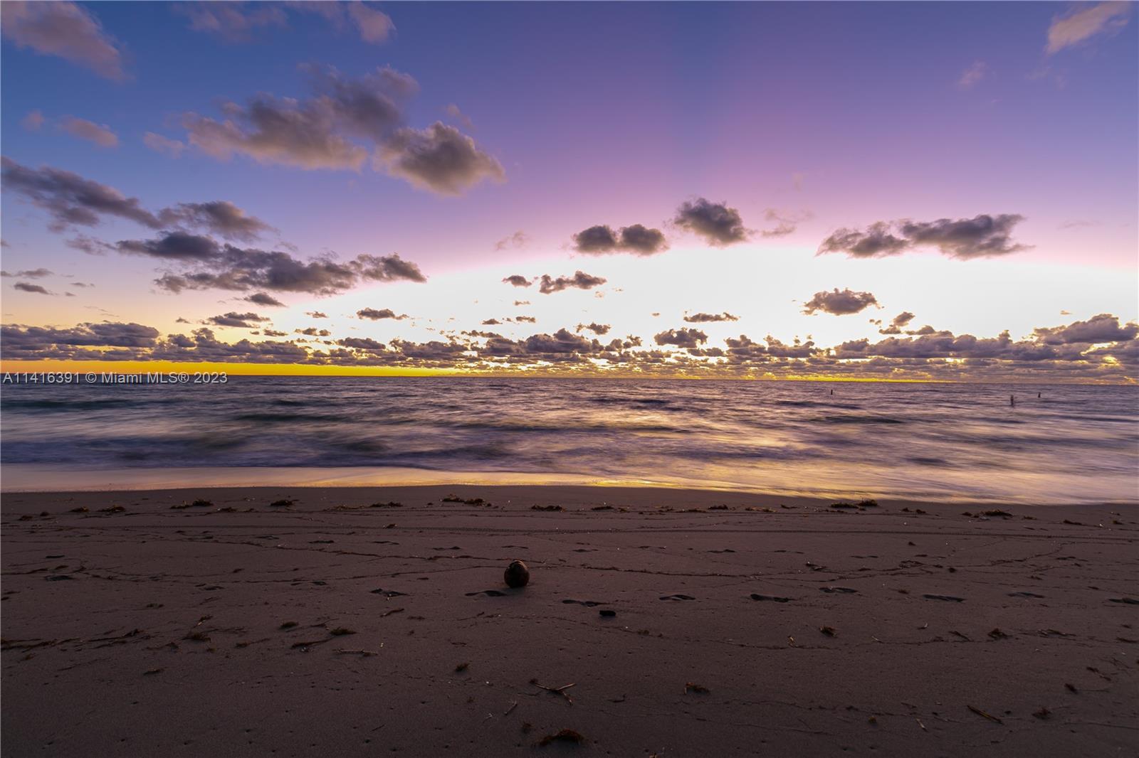 GOLDEN BEACH SEC B - Residential