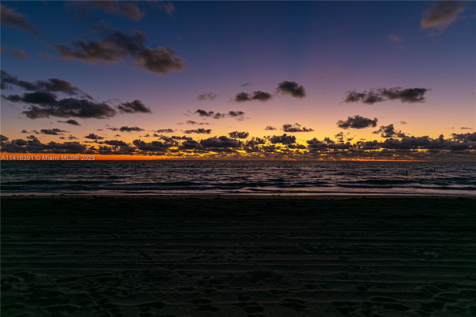 GOLDEN BEACH SEC B - Residential