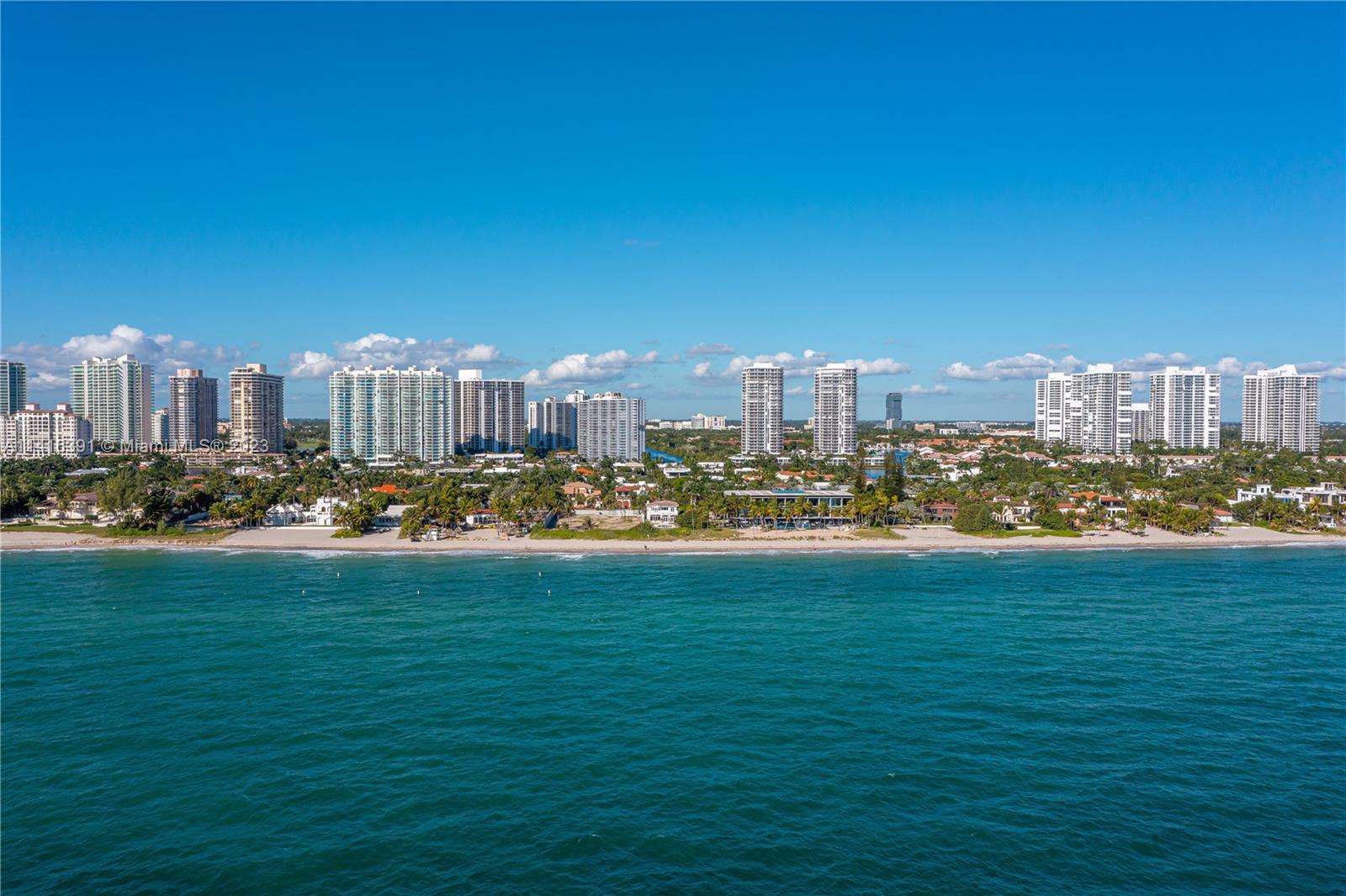 GOLDEN BEACH SEC B - Residential