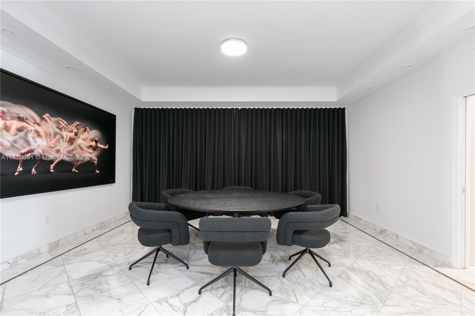 GOLDEN BEACH SEC B - Residential