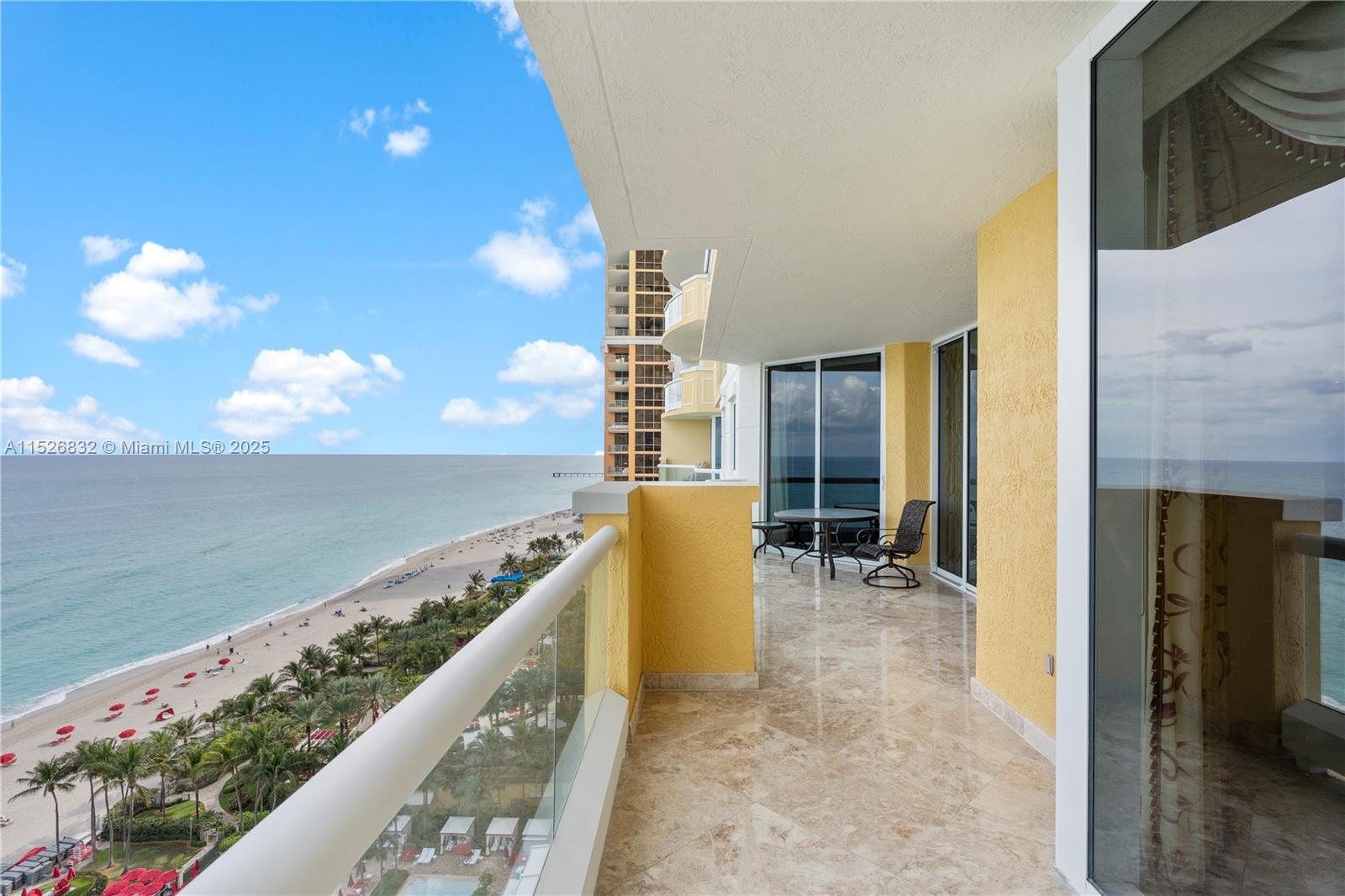 ACQUALINA OCEAN RESIDENCES - Residential