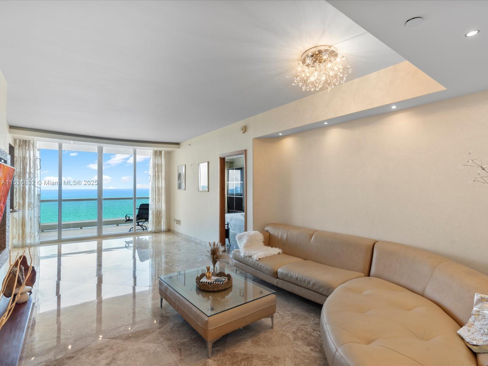 ACQUALINA OCEAN RESIDENCES - Residential