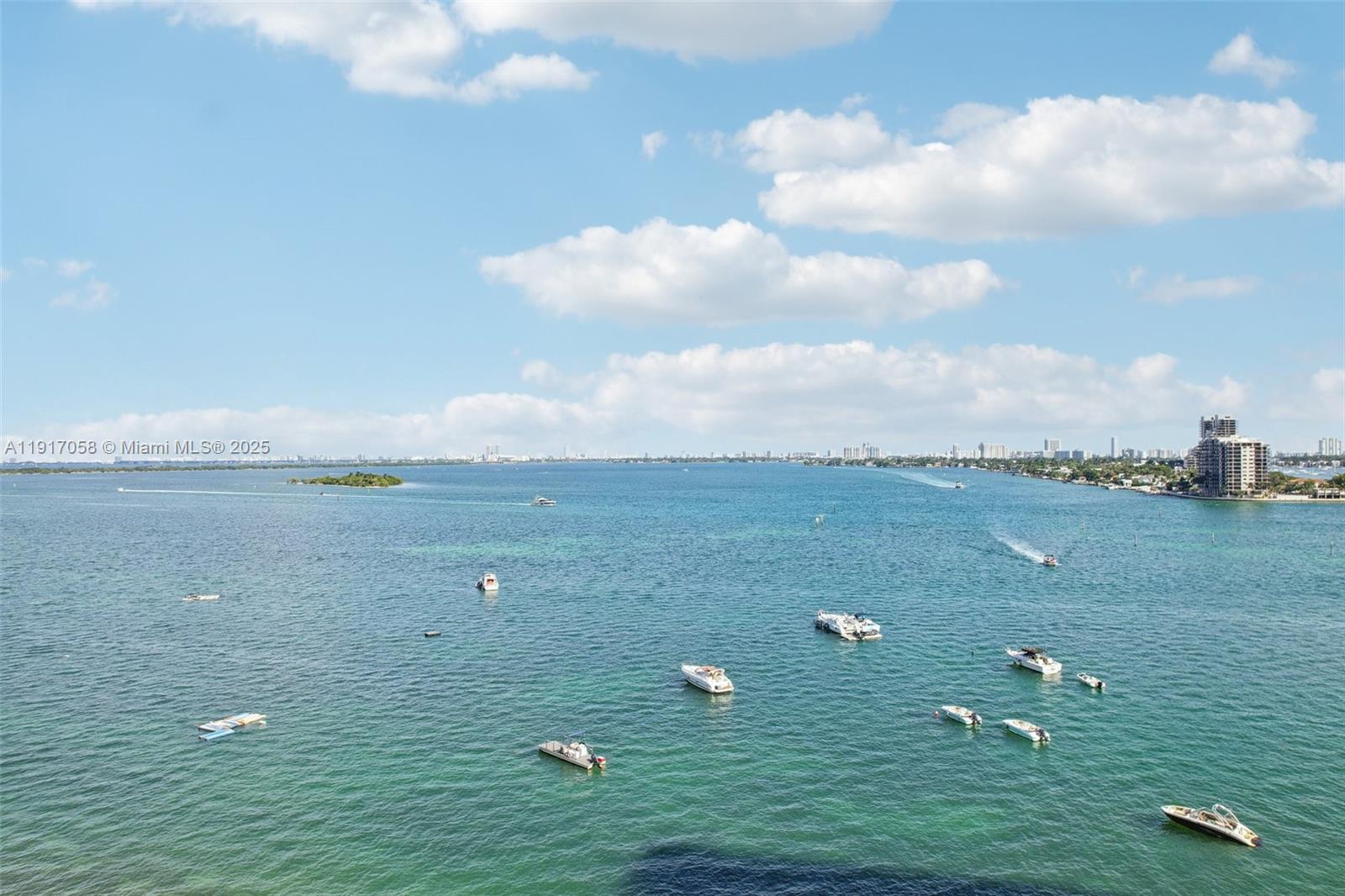 OPERA TOWER CONDO - Residential