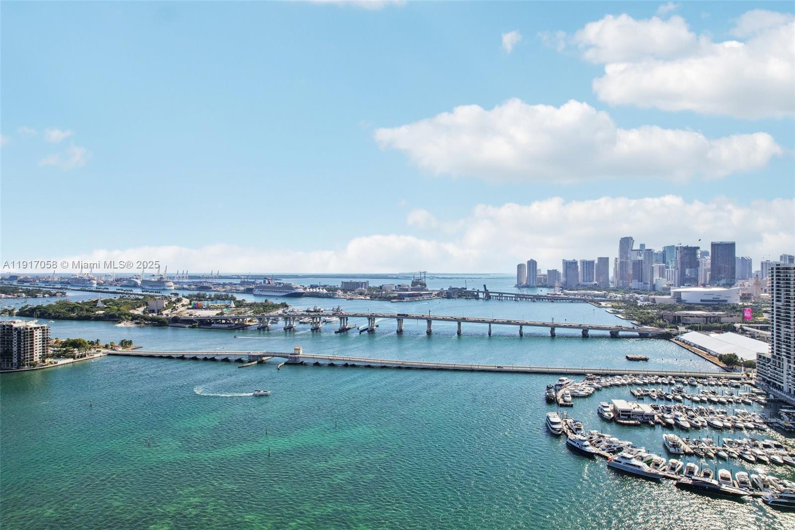 OPERA TOWER CONDO - Residential