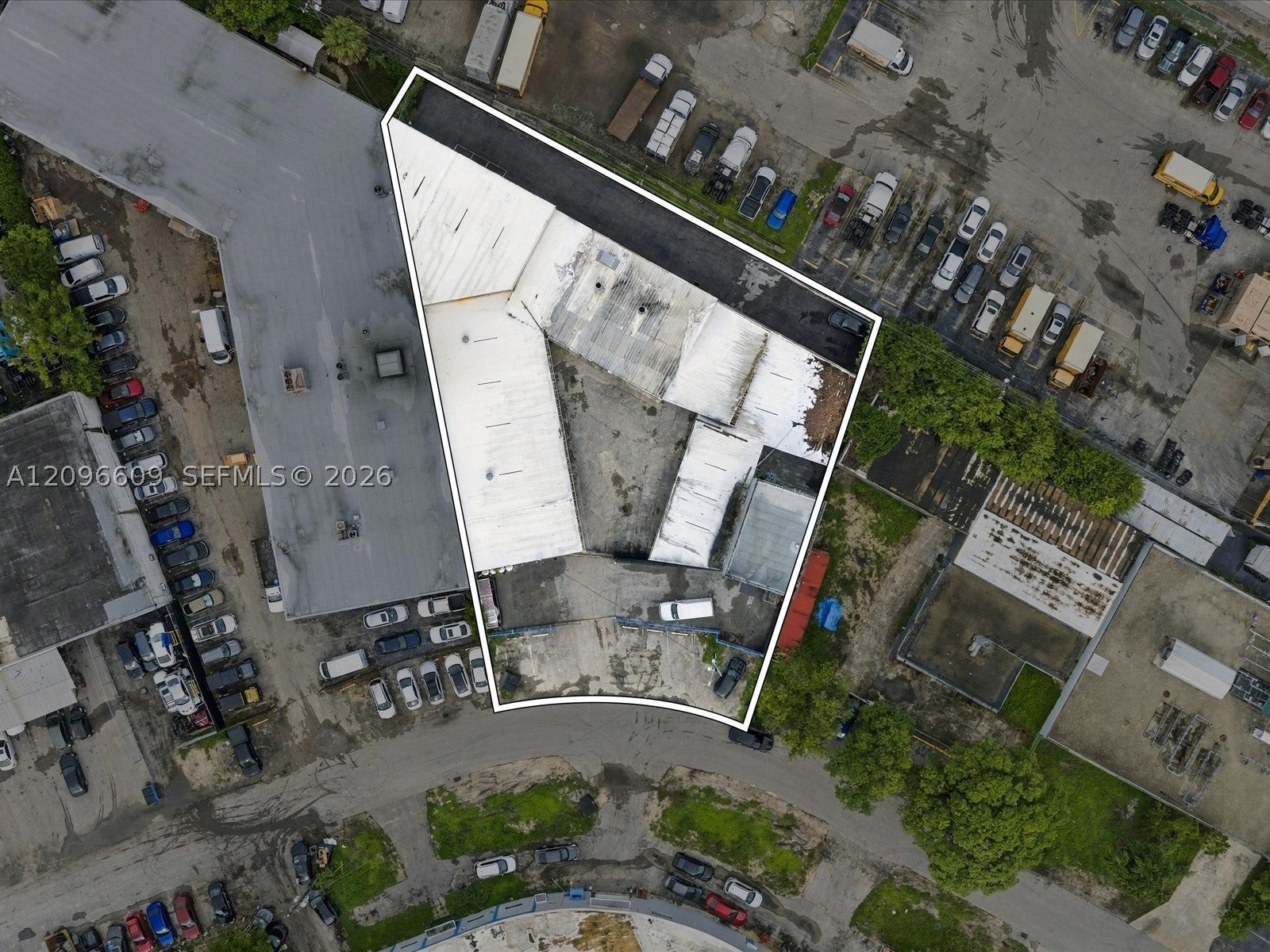 17200 NW 2nd Ct