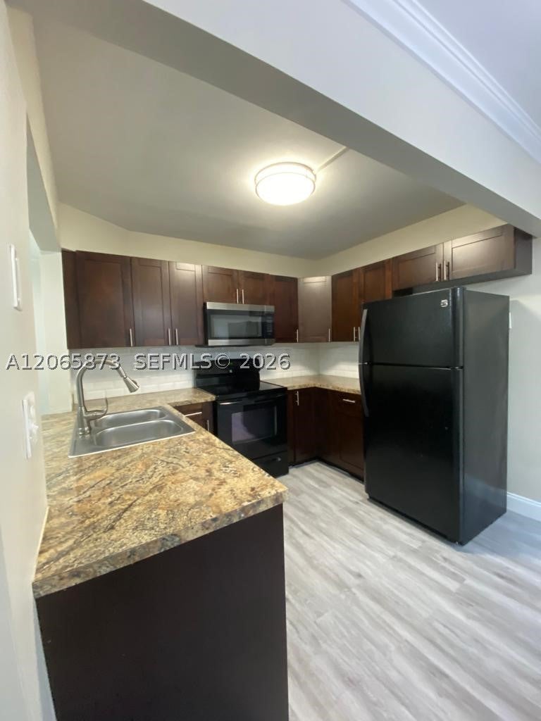 446 NE 210th Cir Ter 101-6A