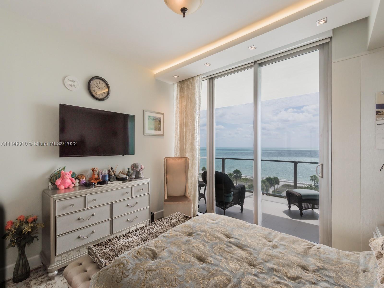 OCEANA KEY BISCAYNE CONDO - Residential