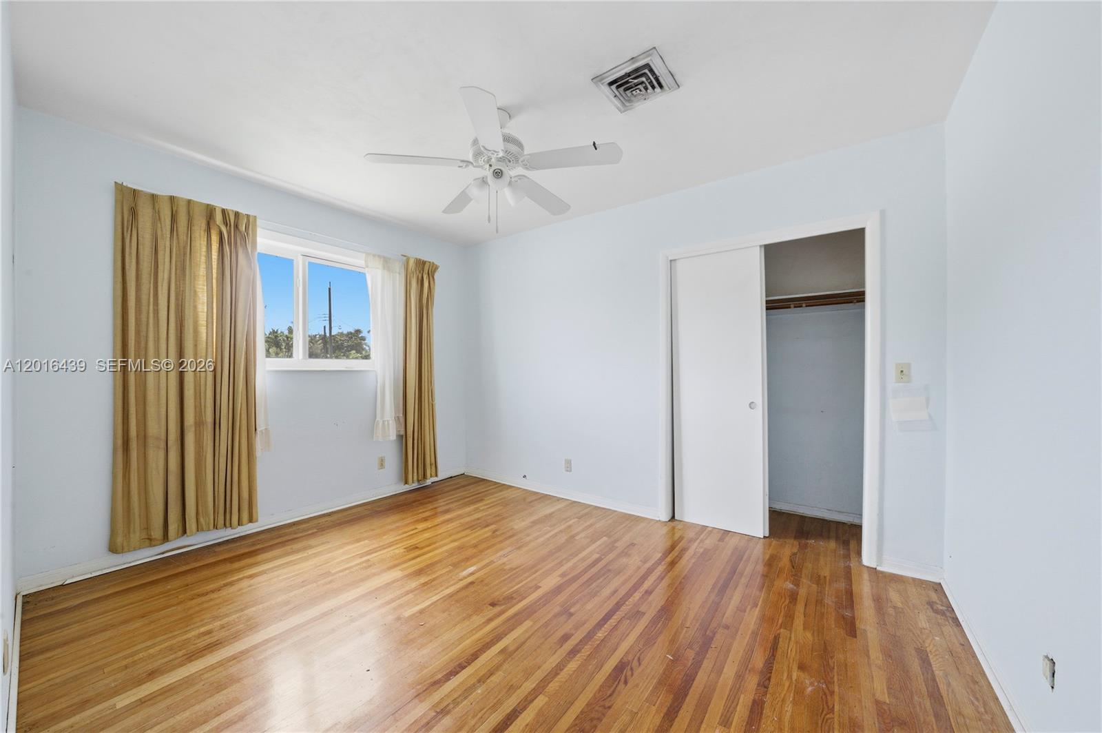 SHERIDAN PARK - Residential