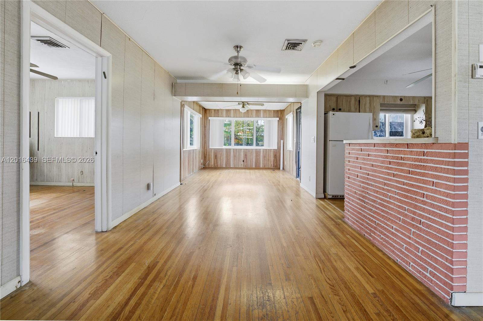 SHERIDAN PARK - Residential