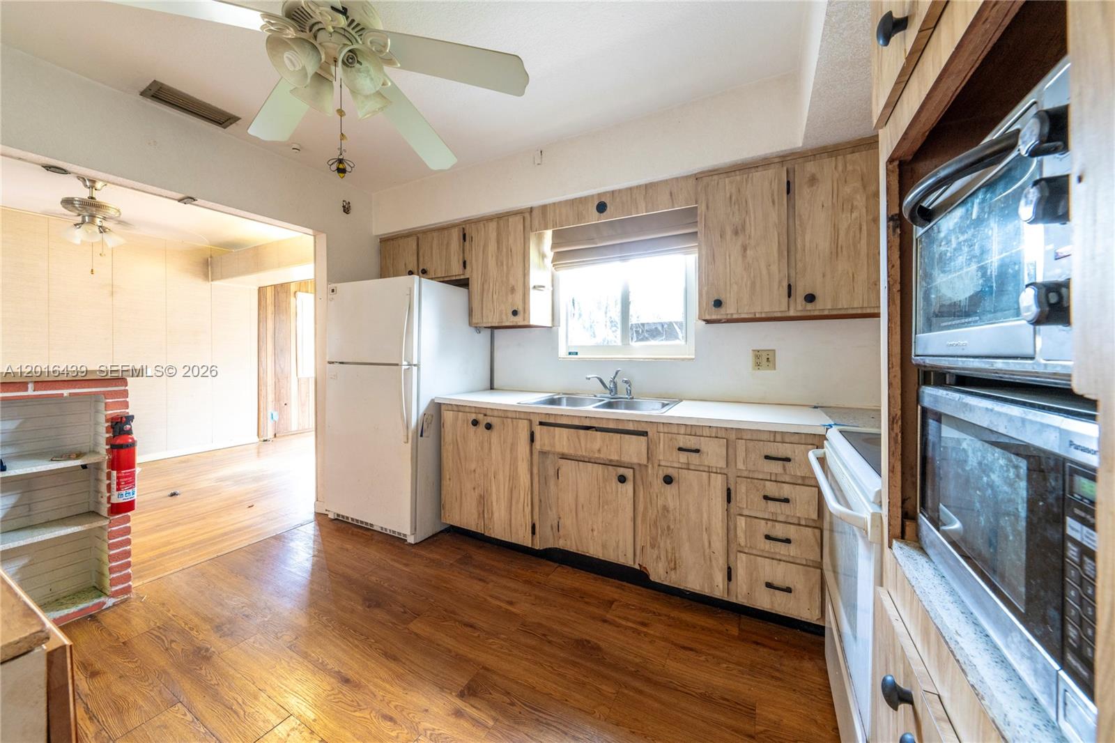 SHERIDAN PARK - Residential