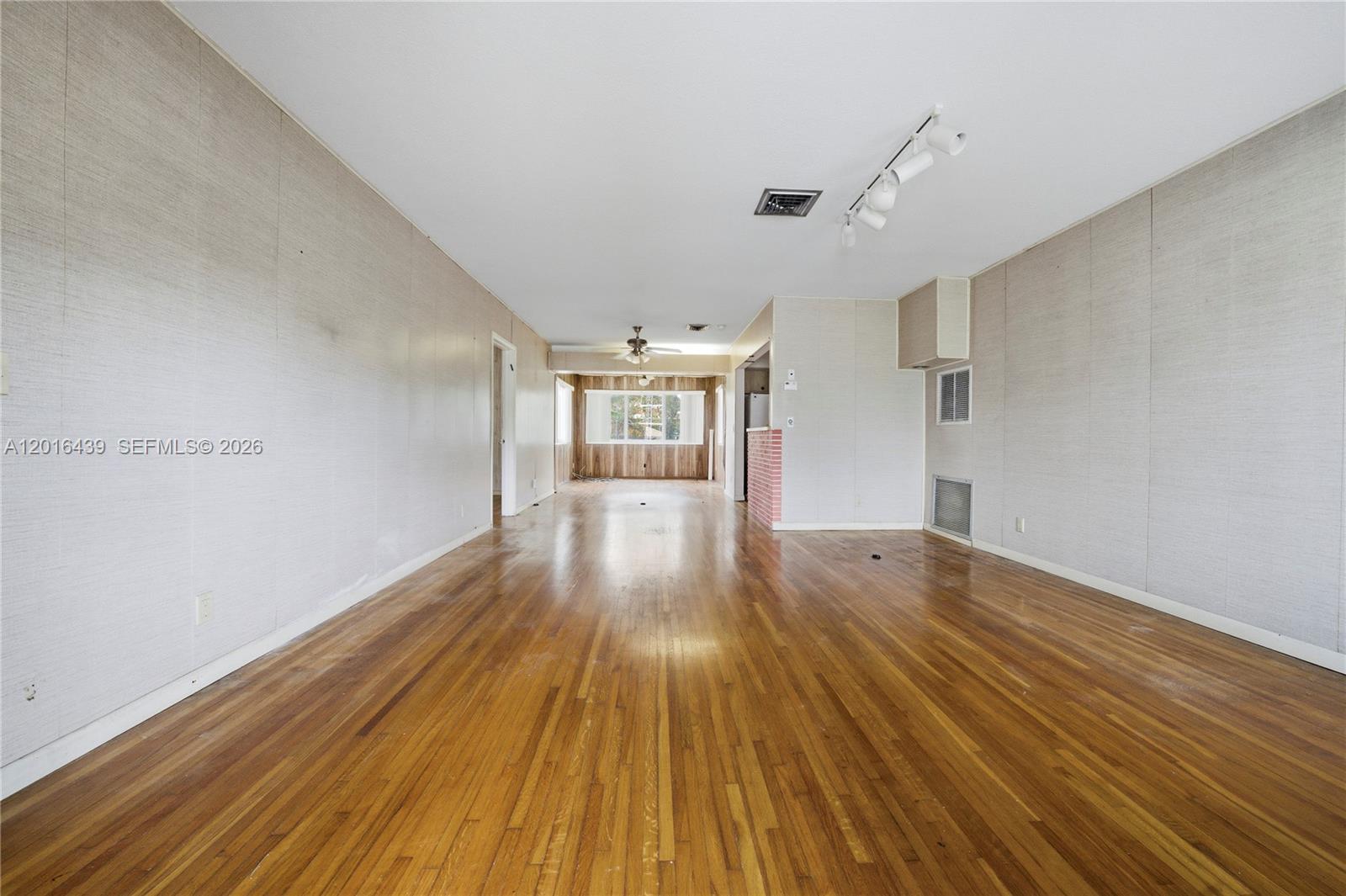 SHERIDAN PARK - Residential