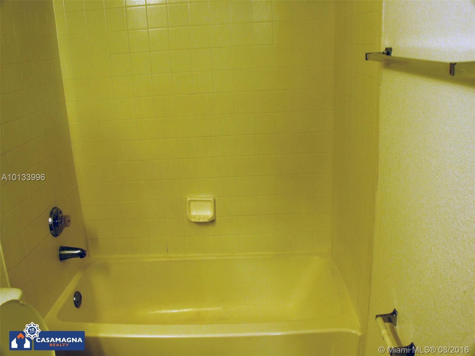 Villas De Venezia - Residential Lease