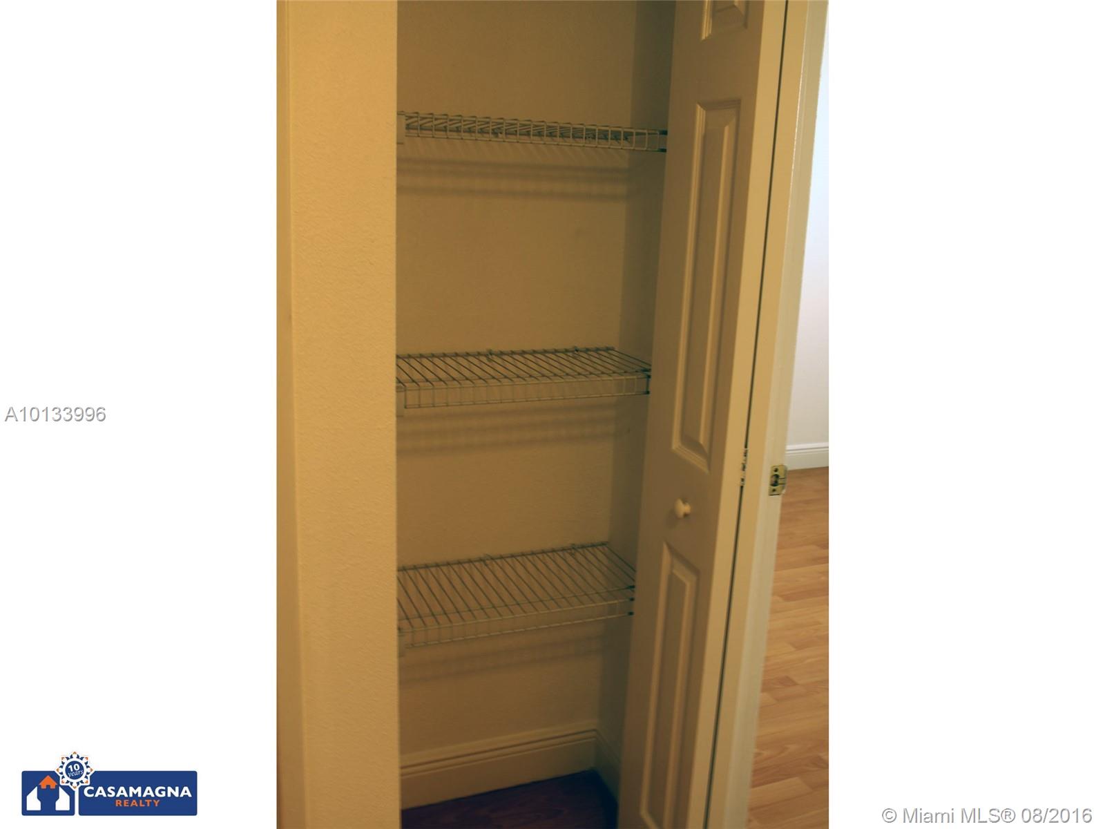 Villas De Venezia - Residential Lease