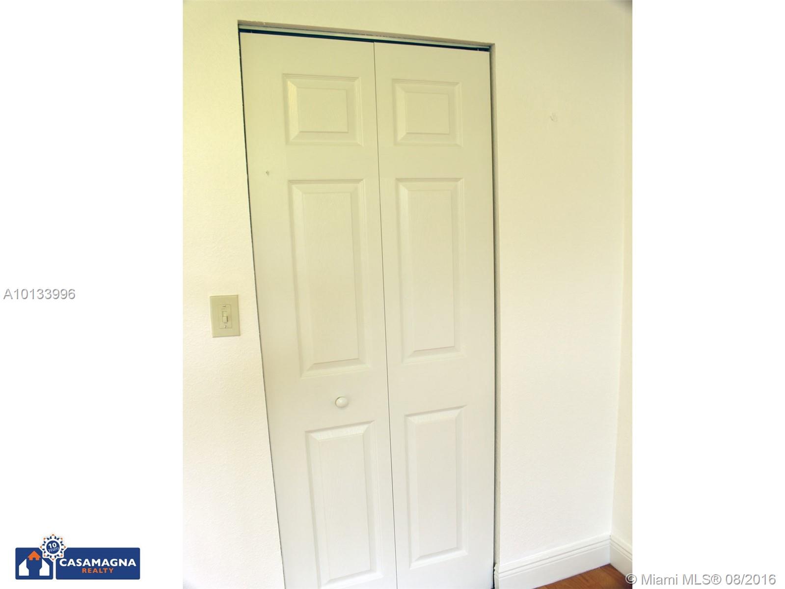 Villas De Venezia - Residential Lease