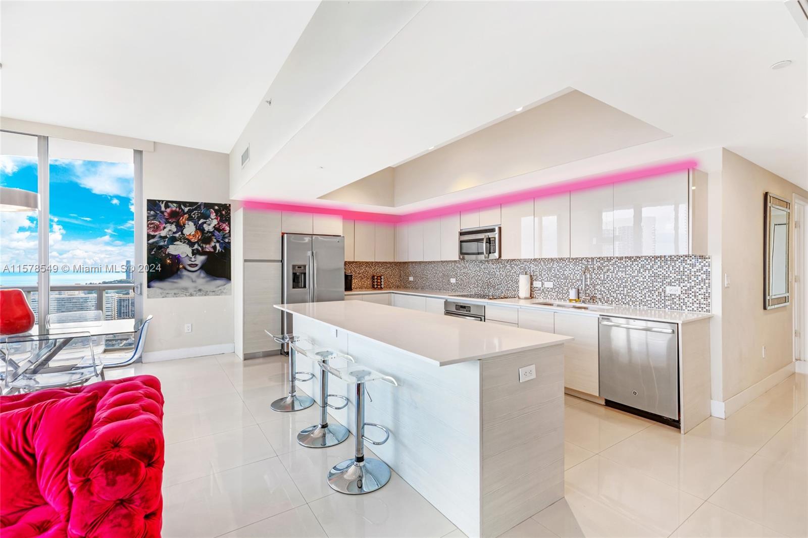 BEACHWALK CONDOMINIUM - Residential Lease