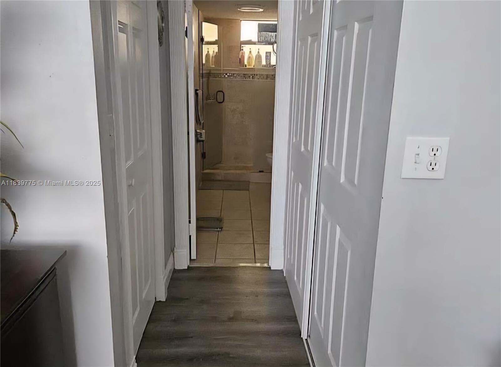 POLYNESIAN GARDENS CONDOM - Residential Lease