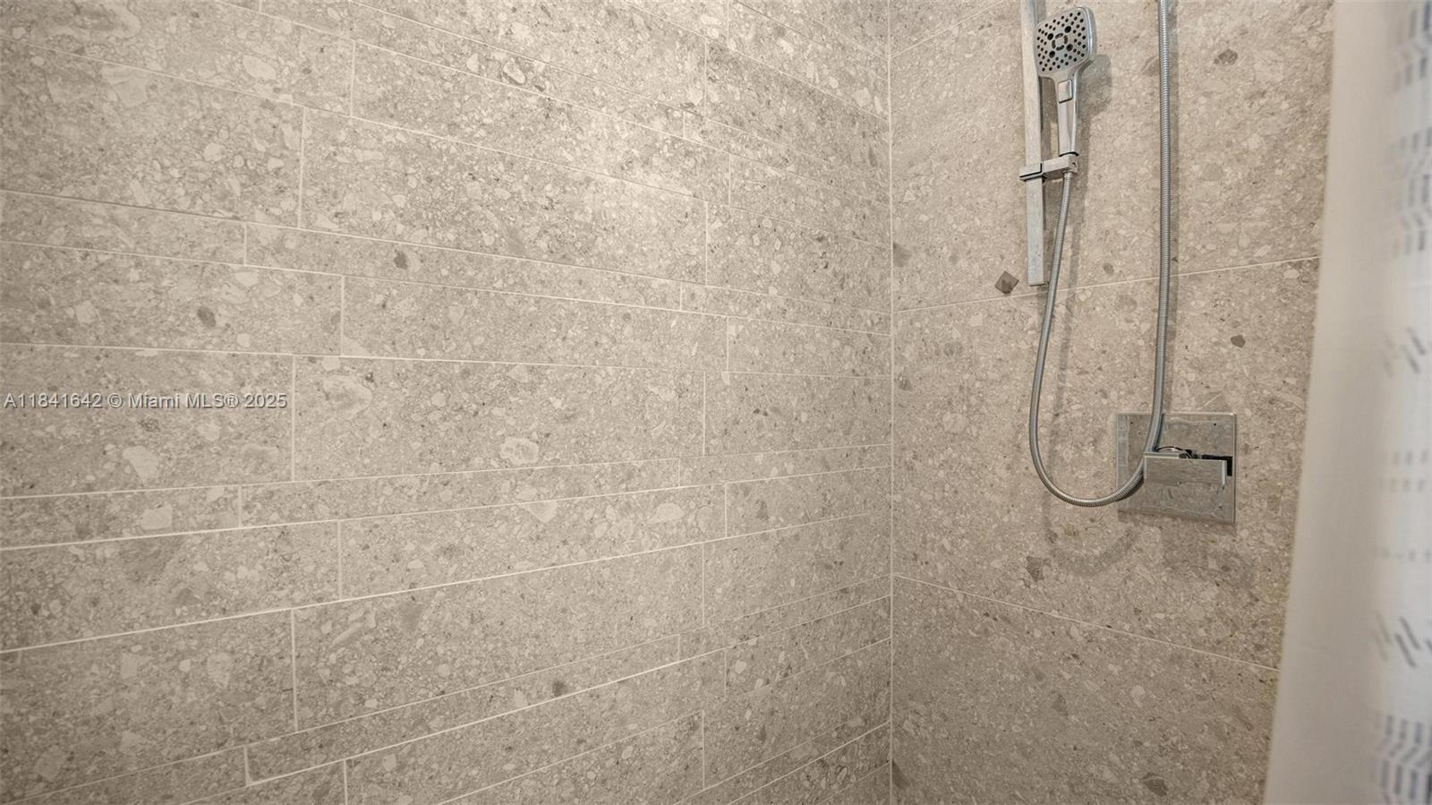 CROSS KEY WATERWAYS EST S - Residential