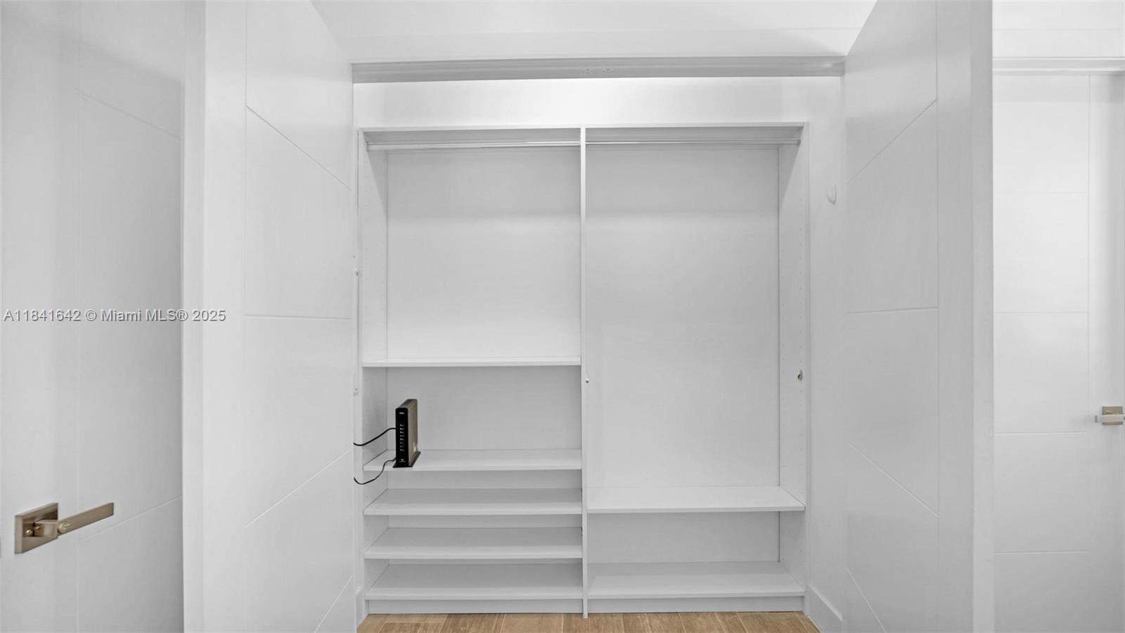 CROSS KEY WATERWAYS EST S - Residential