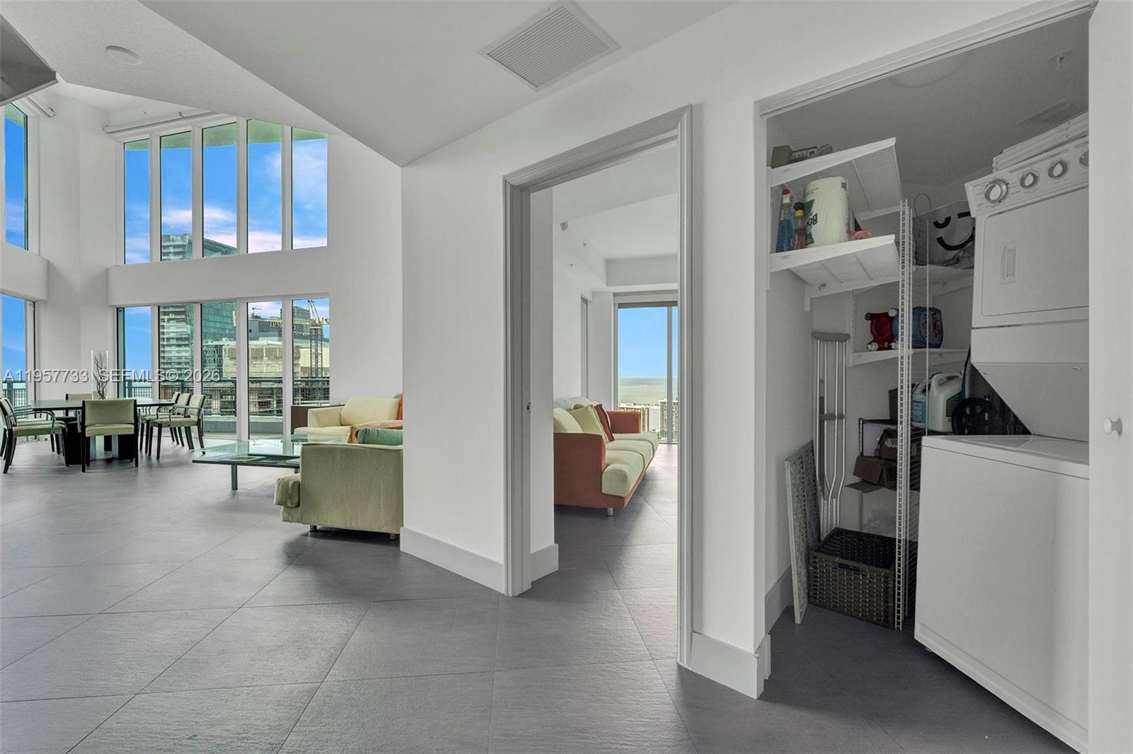 INFINITY AT BRICKELL COND - Residential