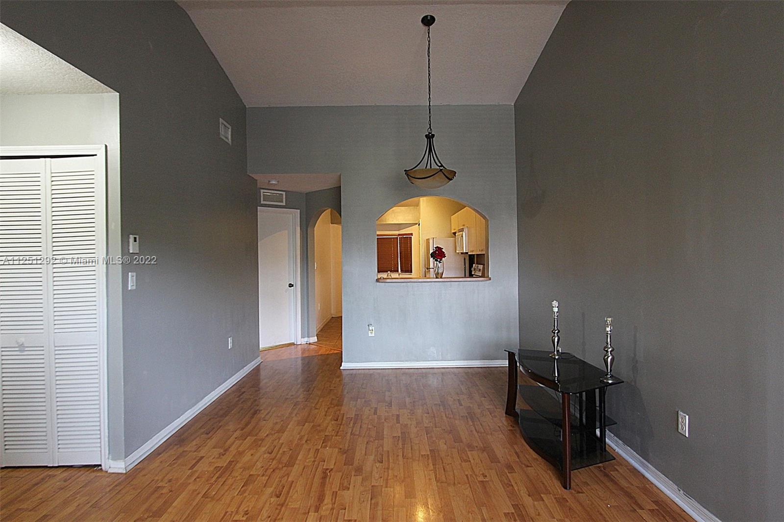 VENETIA GARDENS SOUTH CON - Residential Lease