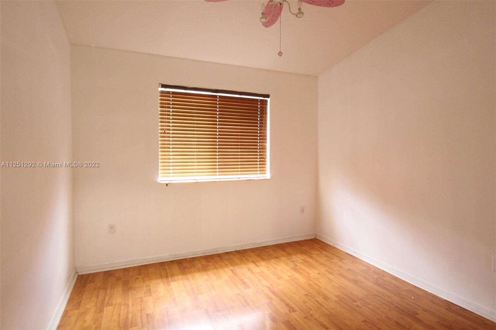 VENETIA GARDENS SOUTH CON - Residential Lease