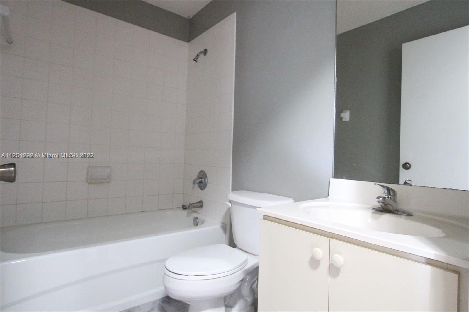 VENETIA GARDENS SOUTH CON - Residential Lease