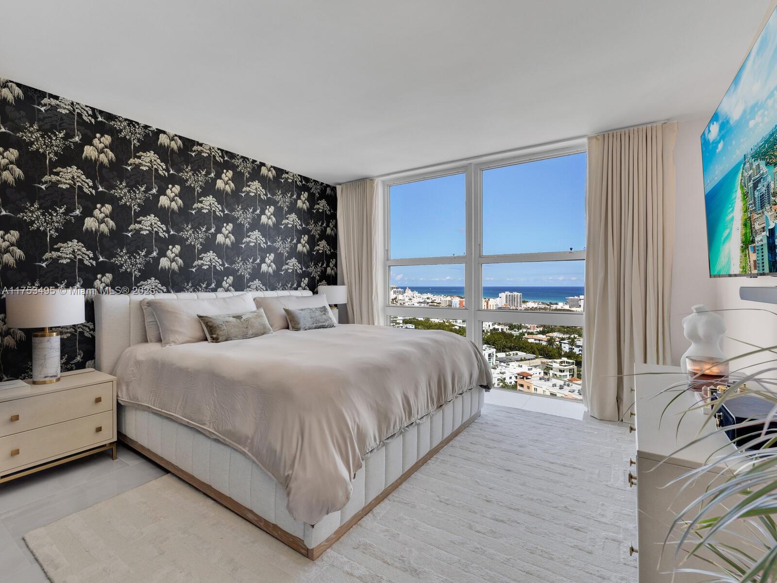 YACHT CLUB AT PORTOFINO C - Residential