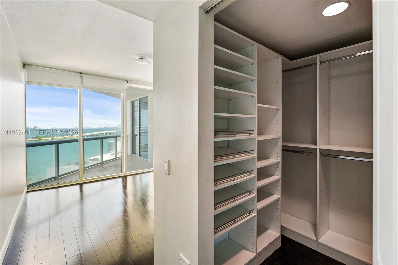 PLATINUM CONDO - Residential Lease