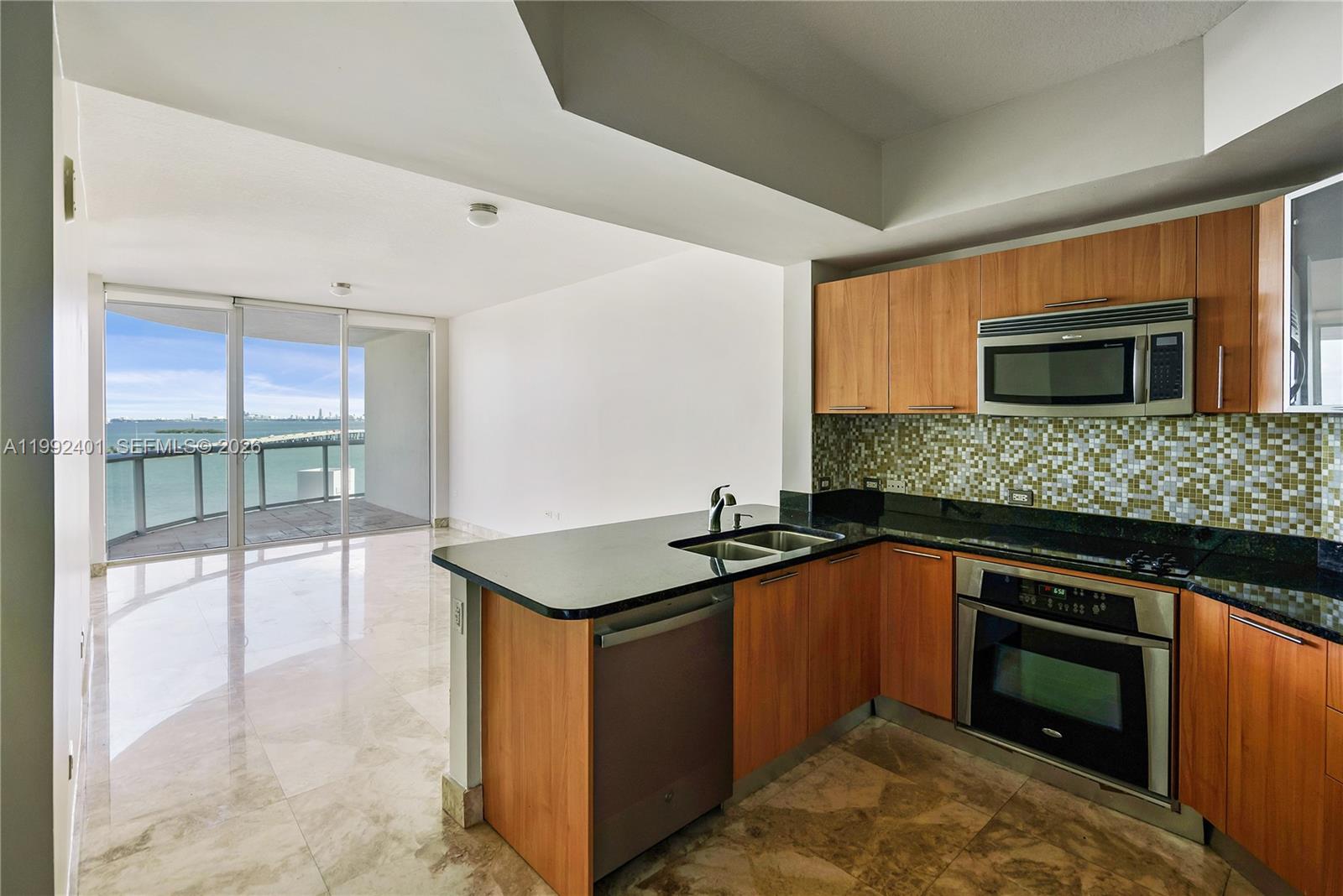 PLATINUM CONDO - Residential Lease