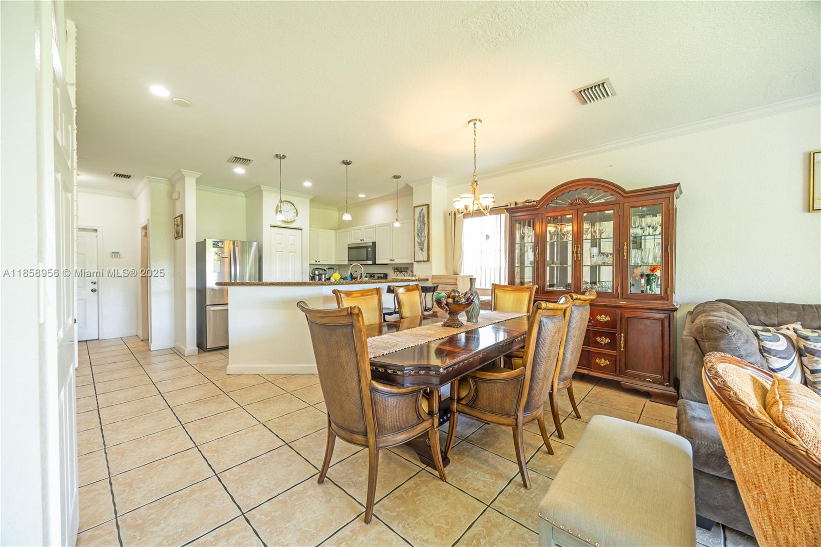 UNITED HOMES AT BELLA VIS - Residential