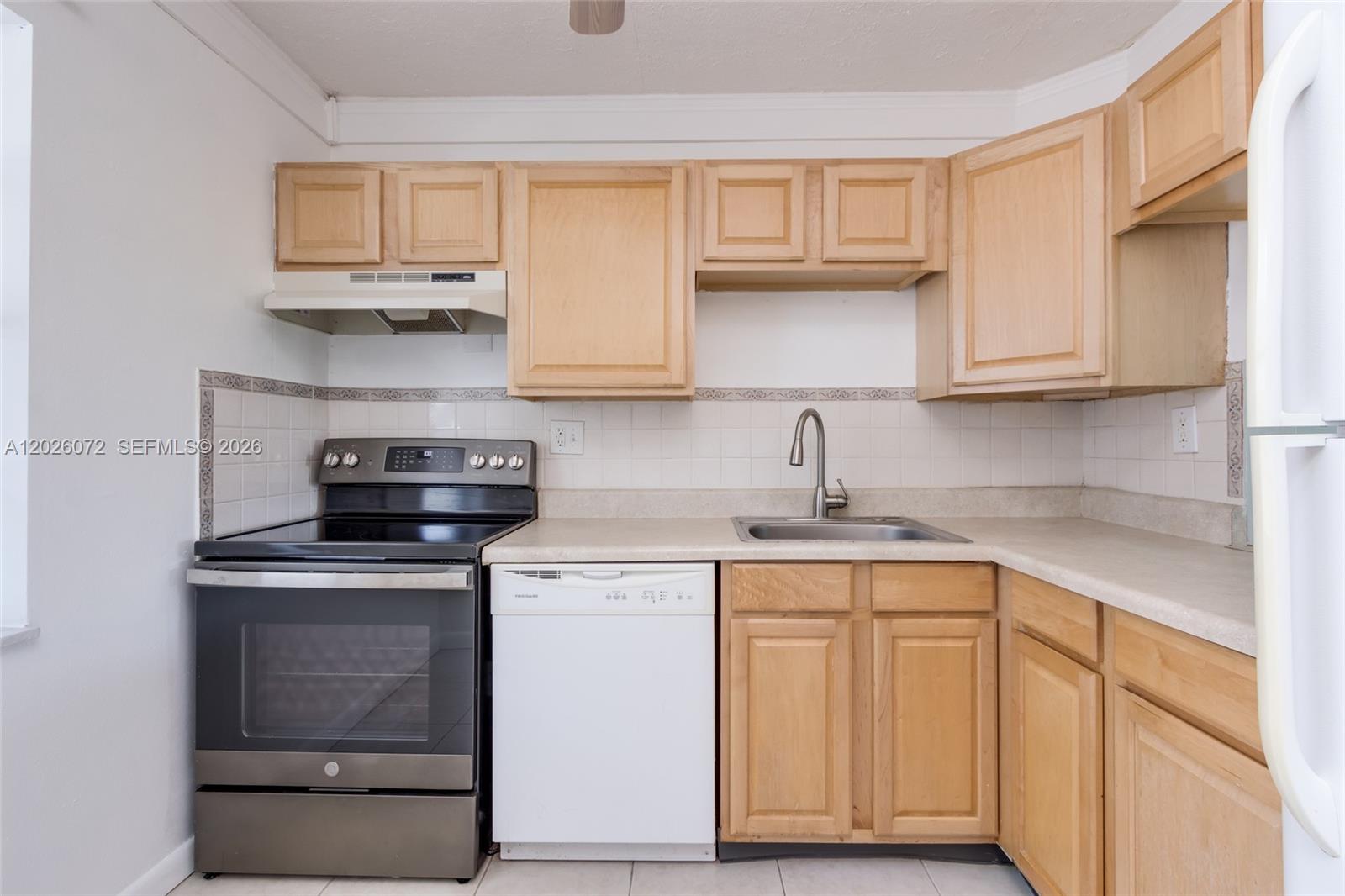 7887 Golf Cir Dr 106