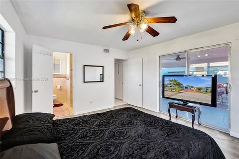 Single Family Residence in Hallandale Beach FL 600 3rd Ct 16.jpg