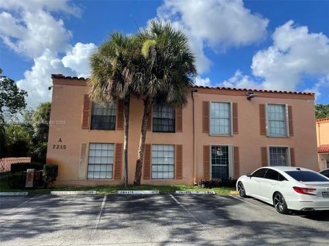 7215 Miami Lakes Dr A18 Miami Lakes FL 33014