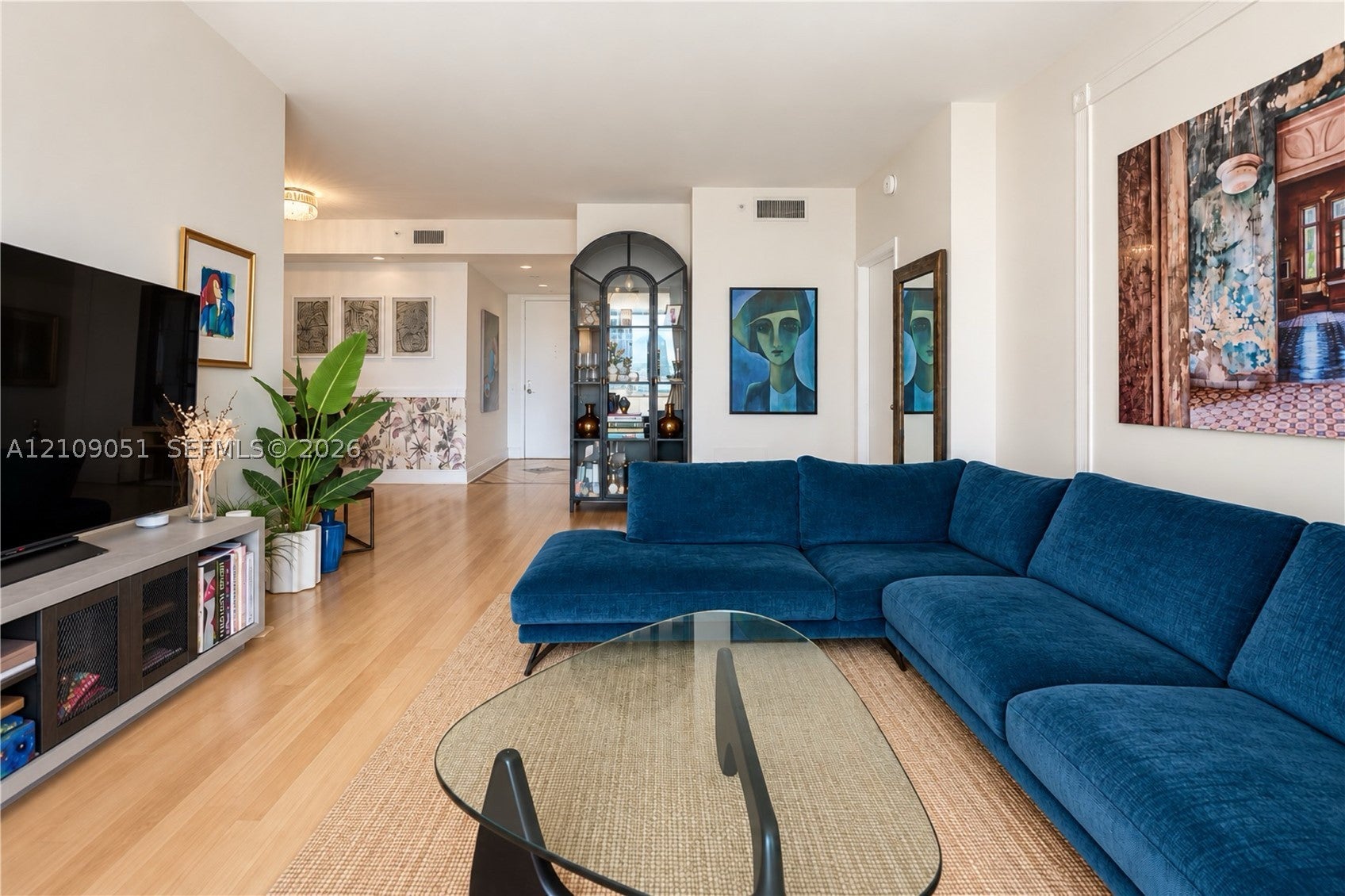 888 Brickell Key Dr 903