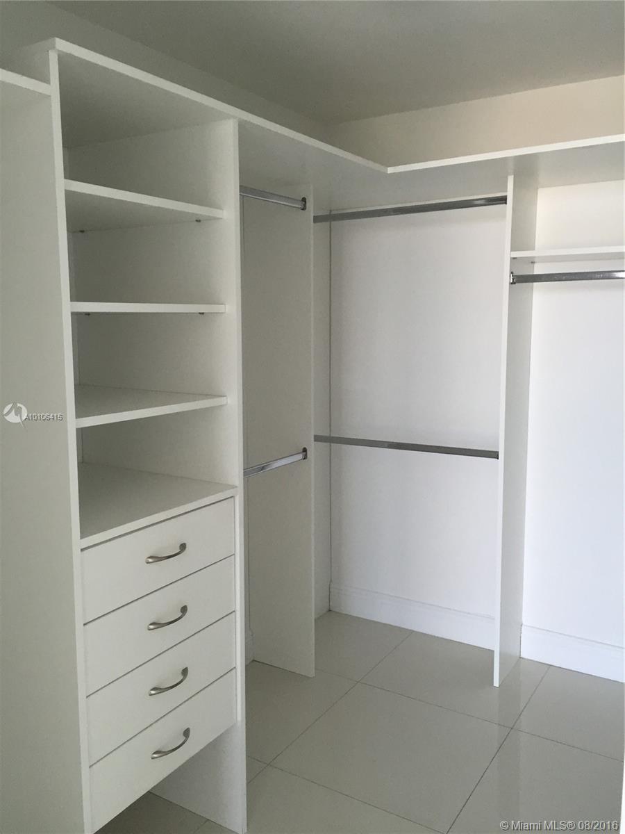 Iconbrickell Condo - Residential Lease