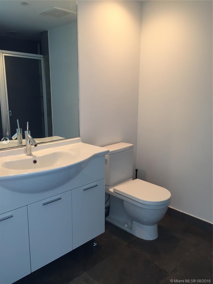 Iconbrickell Condo - Residential Lease