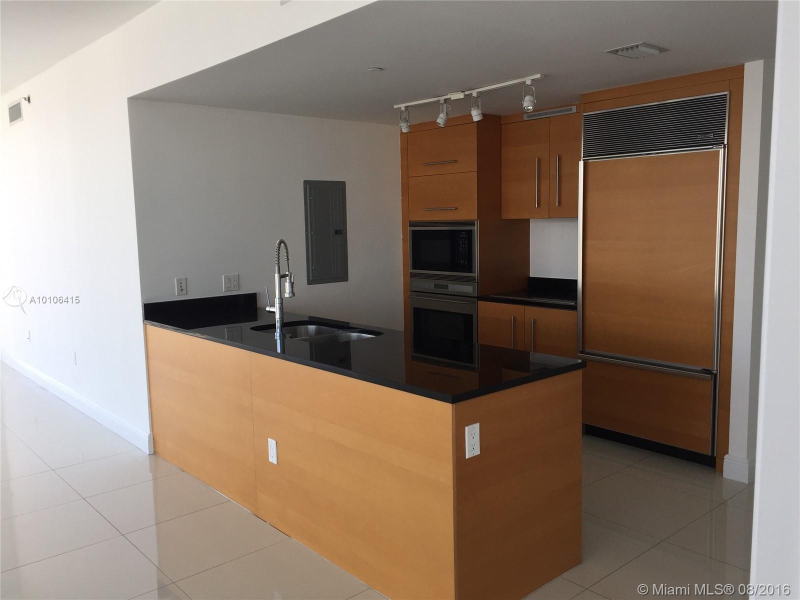 Iconbrickell Condo - Residential Lease