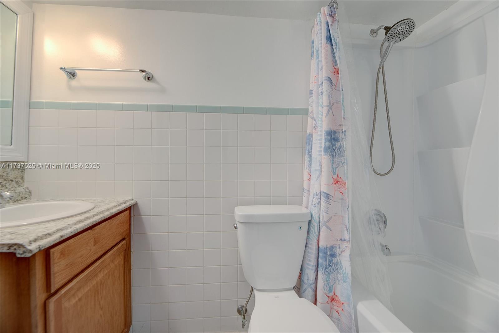 BRENTWOOD TOWNHOUSE 3 CON - Residential