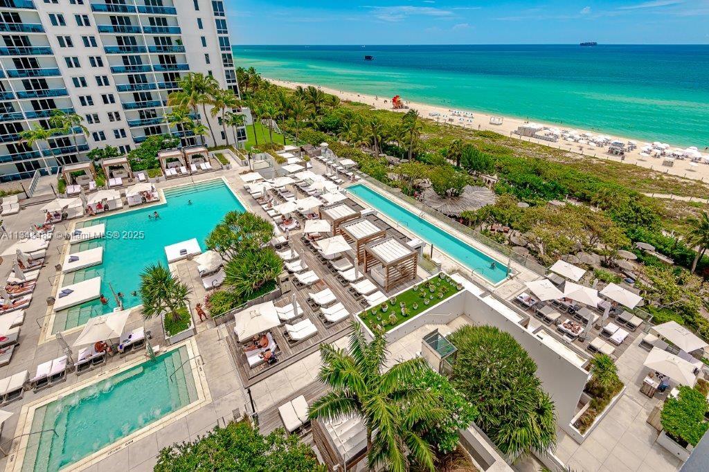 RONEY PALACE CONDO - Residential Lease